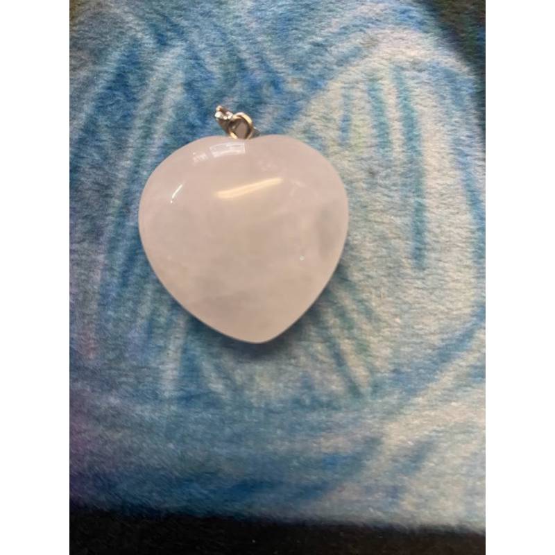 Pendentif coeur en pierre cristal de roche