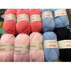 LOt de 10 pelotes LAMBSWOOL...